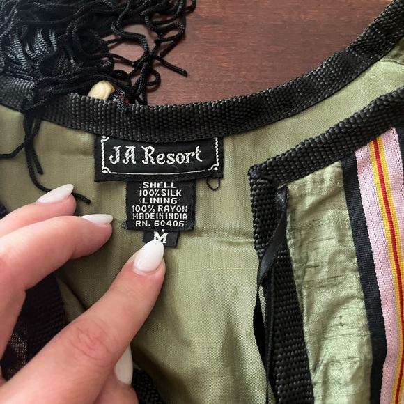 Indian inspired 100% silk coat - Picture 2 of 3